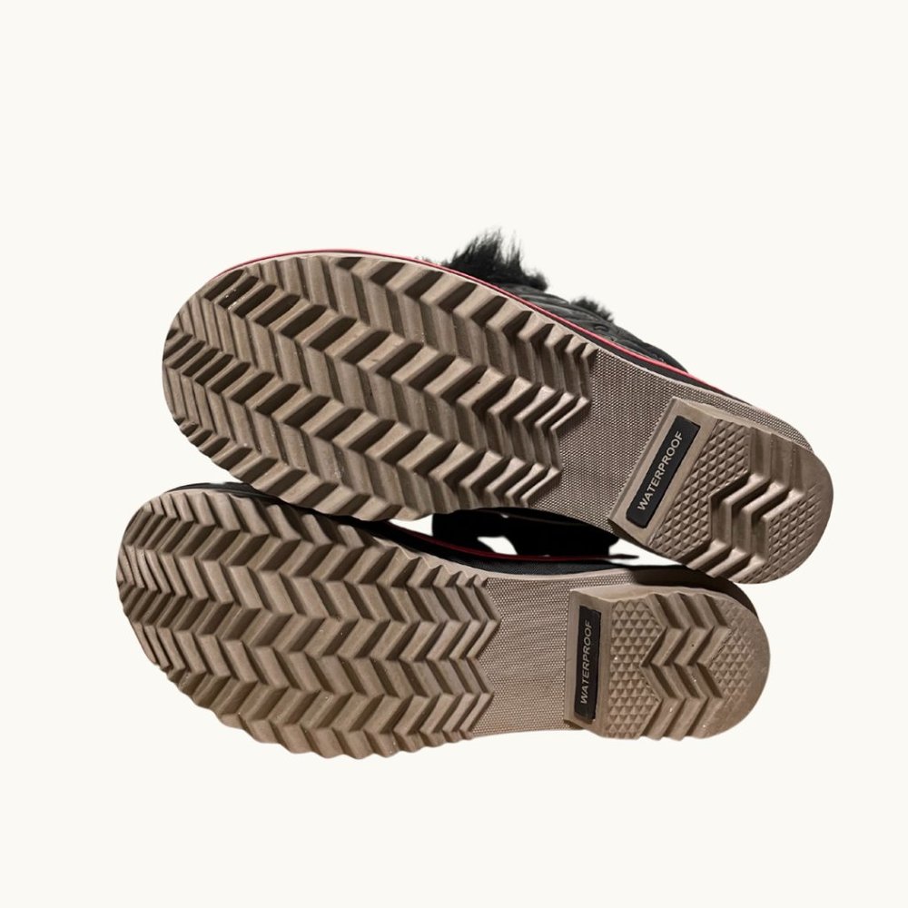 ✨   Sorel Joan of Arctic Boots - Picture 4 of 6